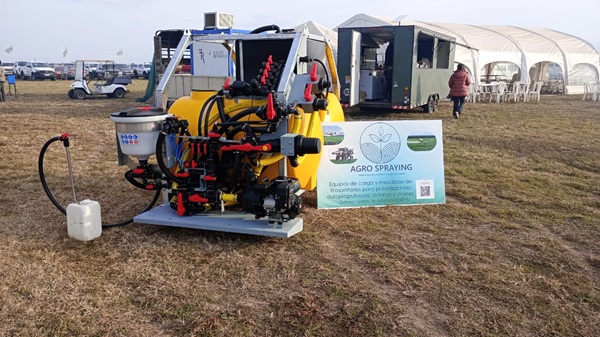 ARGENTINA: Solo y con fondos propios, armó una 