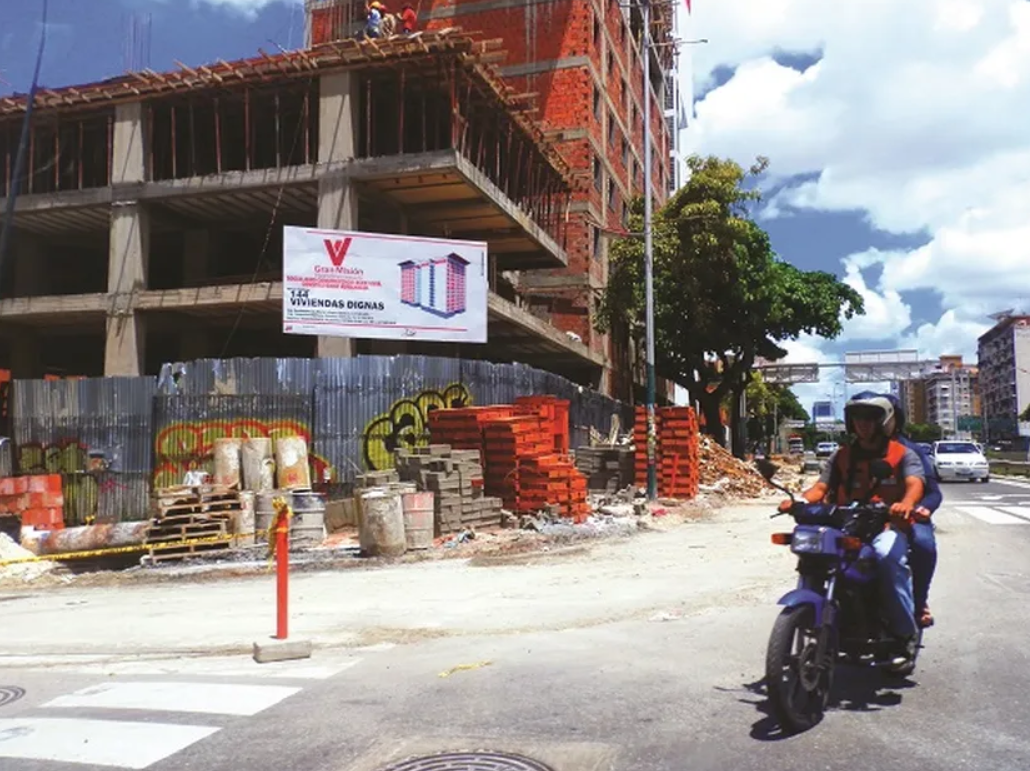 ¿Por qué construir en Venezuela es misión imposible?