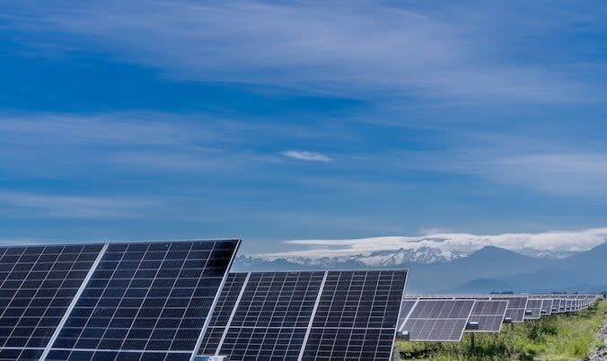 CHILE: Descubre cuál es la empresa de energías renovables que tiene un potencial de revalorización del 28%