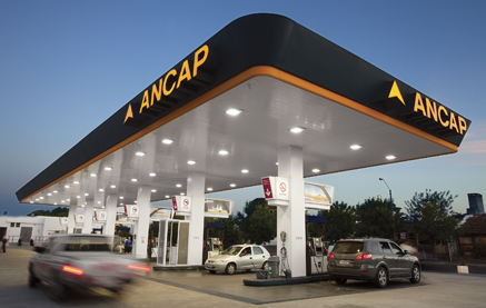 URUGUAY: ANCAP repara oleoducto luego de rotura accidental por parte de un vecino