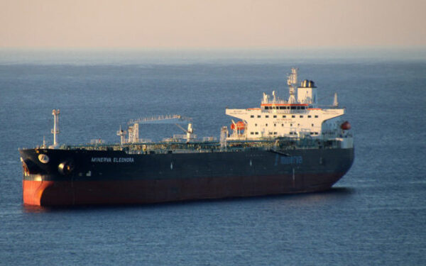 Venezuela recibe 500.000 barriles de Chevron en medio de retos y esperanzas energéticas