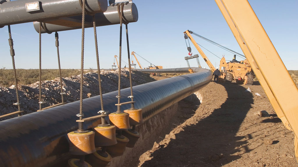 ARGENTINA: La Pampa: avanza la obra del oleoducto bajo el río Colorado