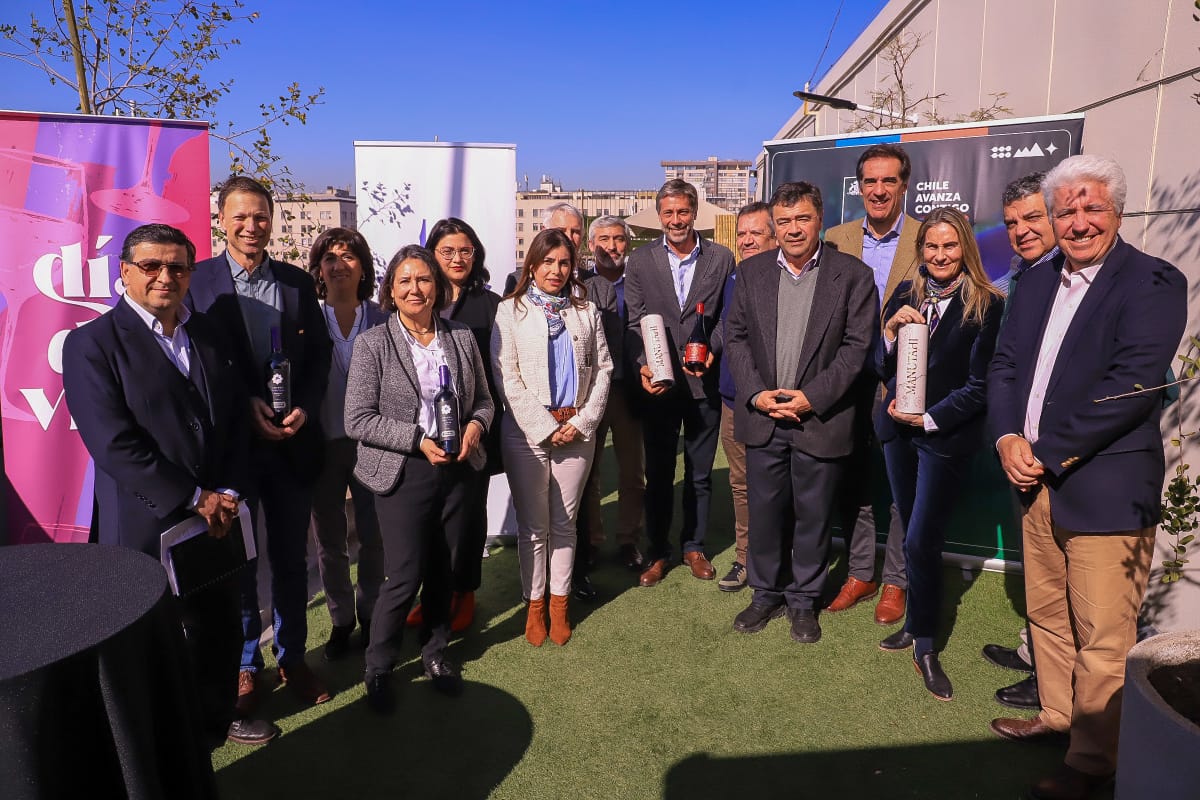 CHILE: Ministro Valenzuela anuncia incorporación de nuevas variedades y nuevas denominaciones de origen para el vino chileno