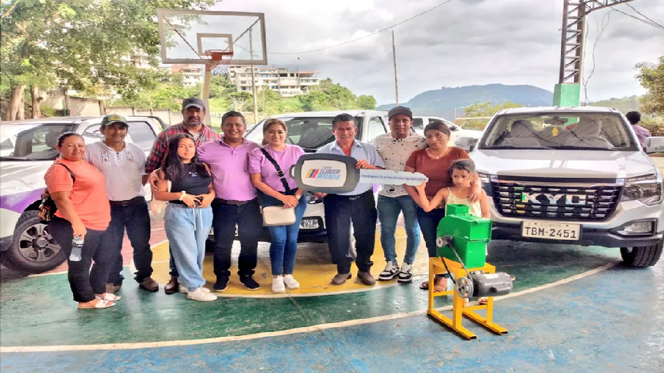 ECUADOR: Productores de Cañar reciben UMAS para facilitar el transporte de su producción