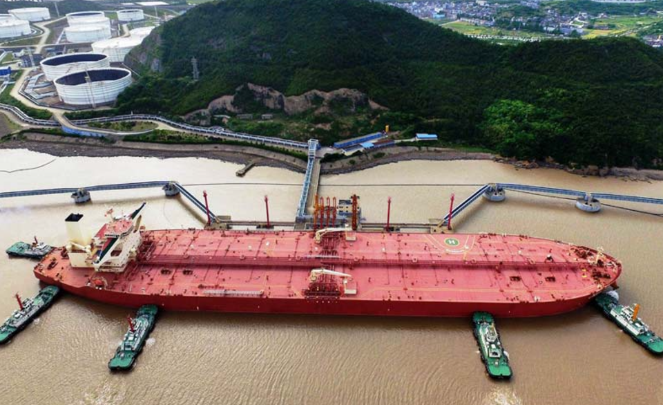 Tras décadas, China se debilita como motor del crecimiento de la demanda mundial de petróleo