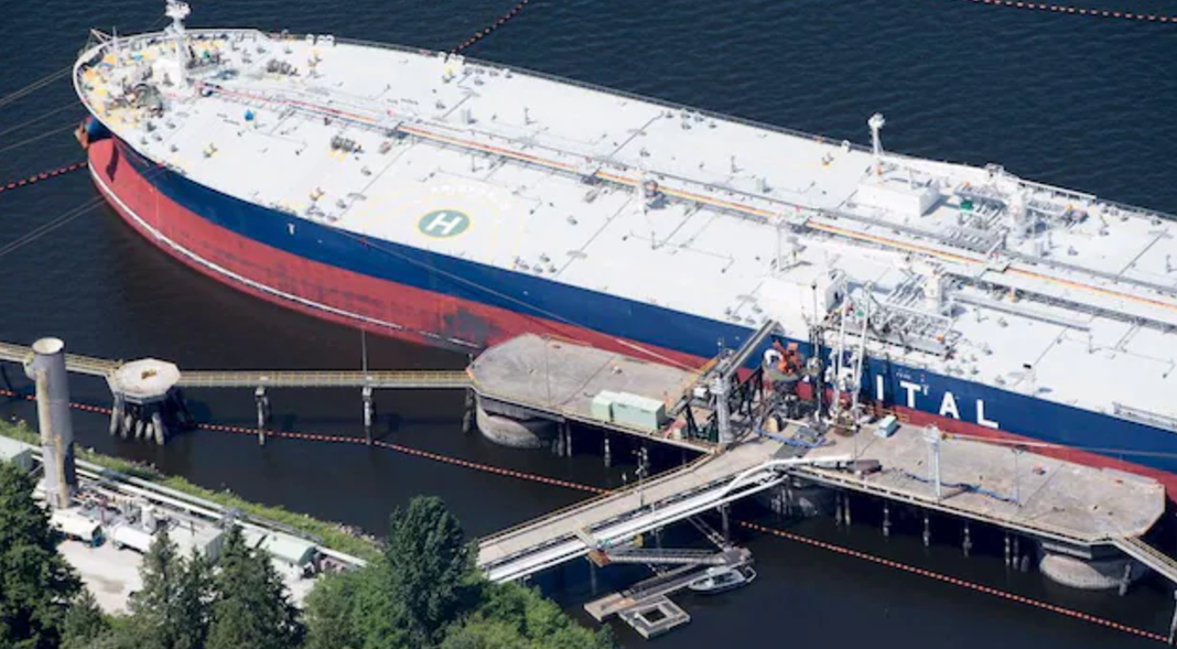 CANADÁ: Exportaciones de petróleo canadiense a EE. UU. alcanzan un nivel récord