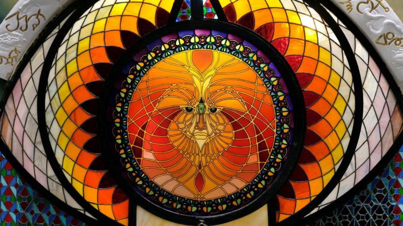 La historia del extraordinario templo subterráneo de Damanhur, el más grande del mundo