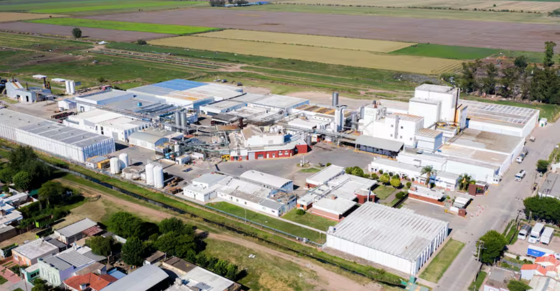 Importante inversión: una de las mayores cooperativas lácteas pone decenas de paneles solares y acelera un cambio de paradigma