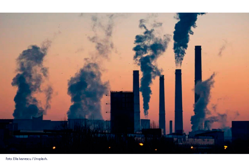 Producción de energía fósil en China podría caer en 2025 por primera vez en una década