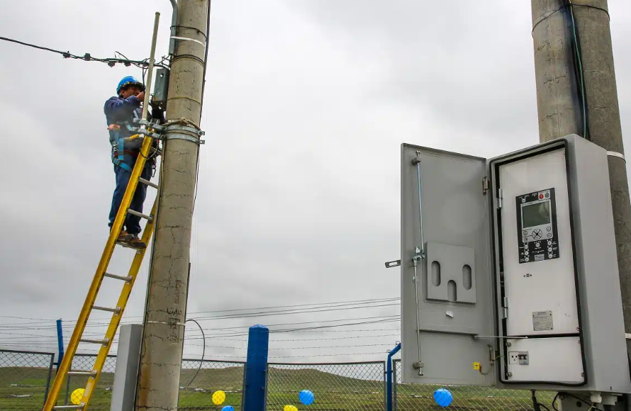 Pasco: Más de 15 mil habitantes de 131 localidades rurales serán favorecidas con obras de electrificación