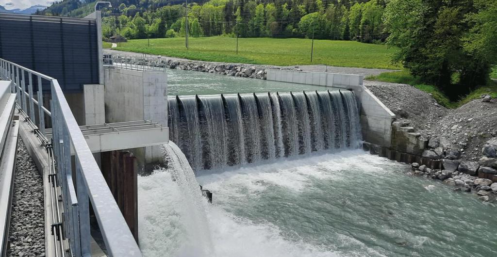 Pequeñas centrales hidroeléctricas buscan impulsar el sector energético en Colombia